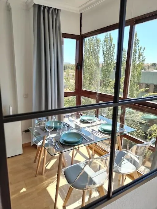 Madrid Wanda Aeropuerto Ifema Plenilunio Dy Apartment